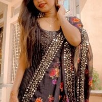 Sunena_5's Profile Pic