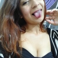 Lina-2003 webcam model