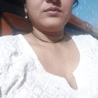 lonlygirlpriya7 webcam