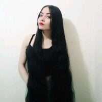 FitIsabella's Offline Chat Room