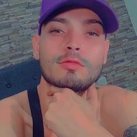 bruno_veryhot webcam
