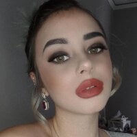 Dollxgirl's Offline Chat Room