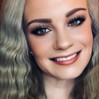 asialynn23's Offline Chat Room