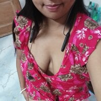 Priya_2222 webcam