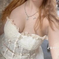 Kim-Sarah99 webcam
