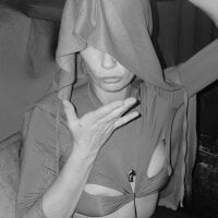 bonnyanddick1111 webcam model