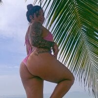 Lea_Bowie77
