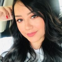 NatashaClark Adlı Modelin Çevrimdışı Sohbet Odası