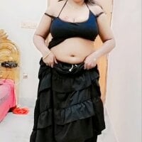 AttractiveDesiGirl webcam