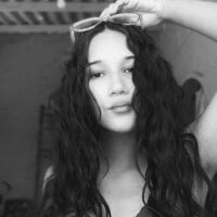 putiperri10 Adlı Modelin Çevrimdışı Sohbet Odası