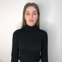 EmiIySmith's Offline Chat Room