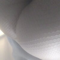 Youngcherrymilf's Offline Chat Room