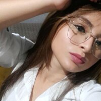 adeline_coy offline chatrum