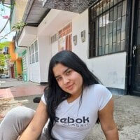 Peachy_b_ offline chat-rom