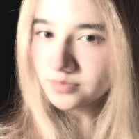 AnnisHey webcam model