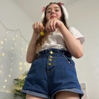 Holly_Crystal's Profile Pic