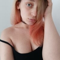 AmarnaMilller offline chatrum