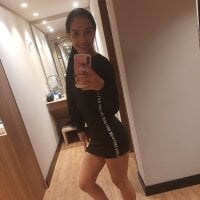 sharon_walker's Offline Chat Room
