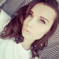 HannahNutty's Offline Chat Room