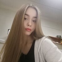 Charlottecardin fully nude on webcam for live porn video chat