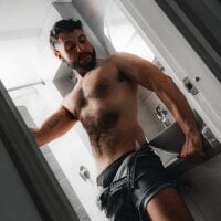 Leonel-Sanchez webcam model
