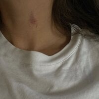 maria8822's Offline Chat Room