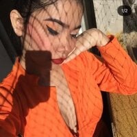 Polly_ponss webcam model