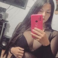 BrendaGoomez18's Offline Chat Room