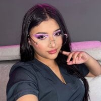 naomi_dh webcam model