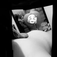 Fernanda190's Offline Chat Room