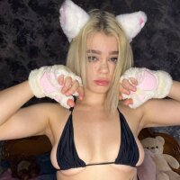 RinaSnakeLive Webcam