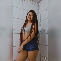 Morenah22 webcam model