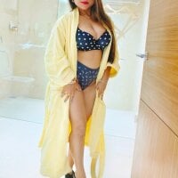 Cute-lisaLive Webcam