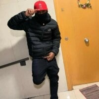 Negritosexy1's Offline Chat Room