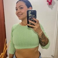 Zoe_Rowan