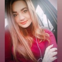 LauraBB_'s Offline Chat Room