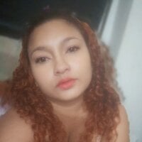 SarayMendezz's Offline Chat Room