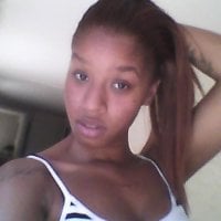 HoneyKisses' Offline Chat Room