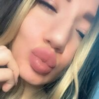 AlyaSia's Offline Chat Room