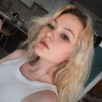 Phòng Chat Ngoại tuyến sincere_rochelle