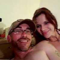 onecpl4you's Offline Chat Room