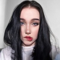ScarletBlaze fully nude on webcam for live porn video chat