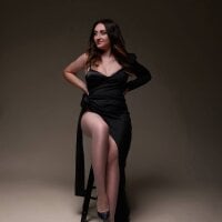 FoxyAnn12 头像图片