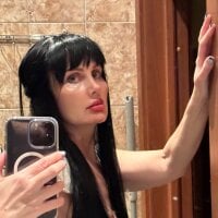 Queenstellanatane Offline Chatrum