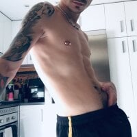 Chatroom hors ligne de romanianboyhot