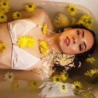 RoseWillsson webcam model