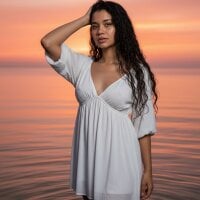 ninaleon_ih webcam model