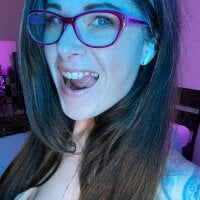 TheLenaAdams' Avatar Pic