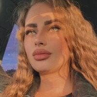 Essie_Kathrynne webcam