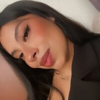 maya_gibass webcam model